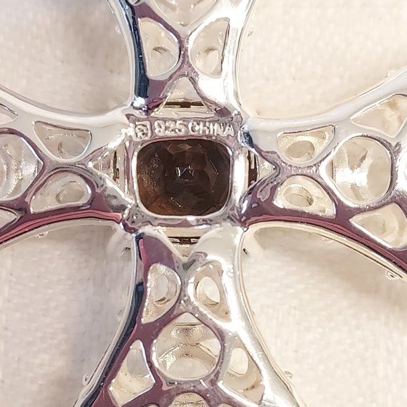 Pierced Sterling Silver Maltese Cross with Smoky topaz center Necklace - Picture 6 of 12